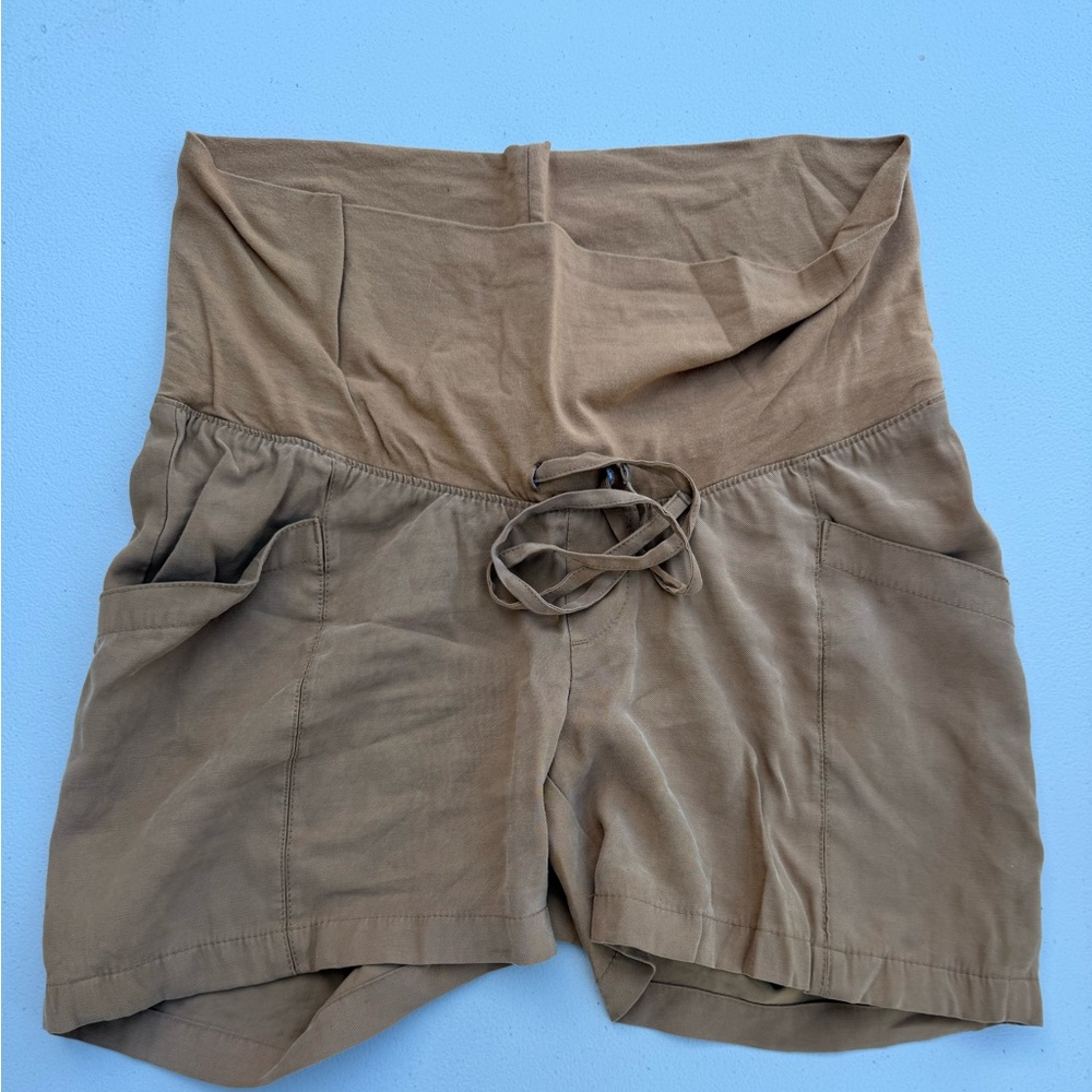 Women's Tan Maternity Shorts